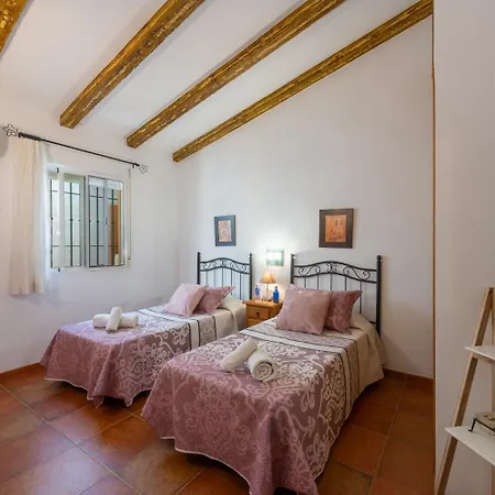 Maria Gomez * Nerja