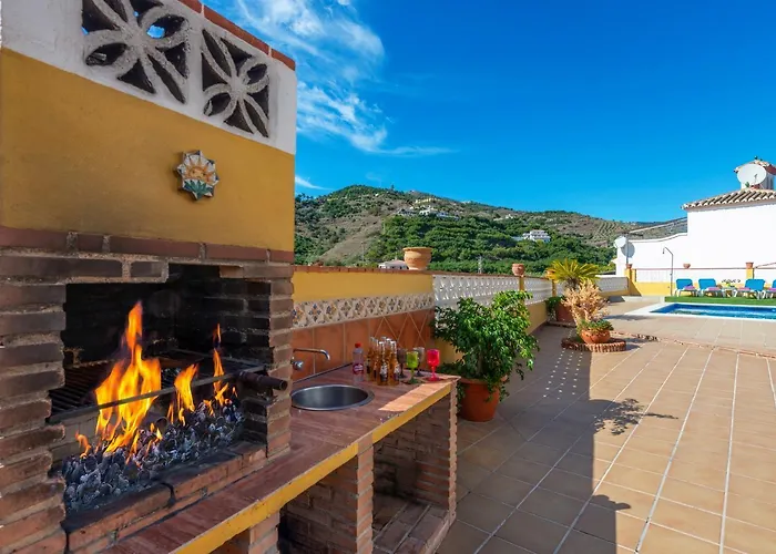 Maria Gomez Villa Nerja