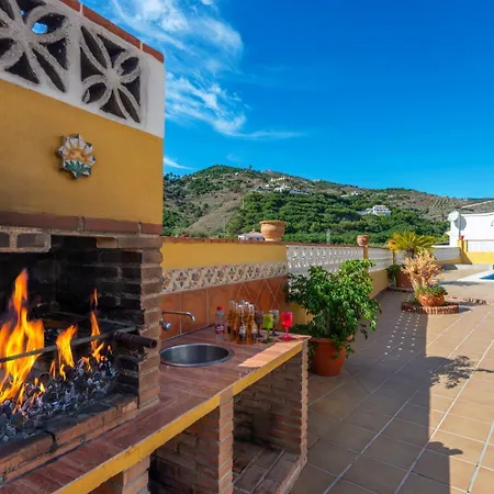 Maria Gomez Villa Nerja